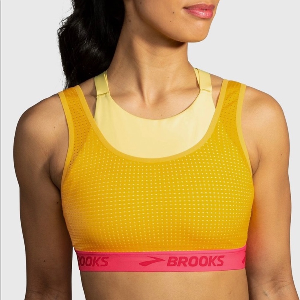 NWT Brooks Drive Mesh Run Bra / Sports Bra - Medium